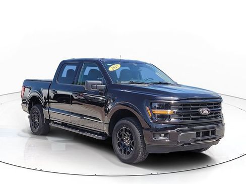 Used 2025 Ford F150 XLT w/ Equipment Group 301A Standard AWD/4WD image 3