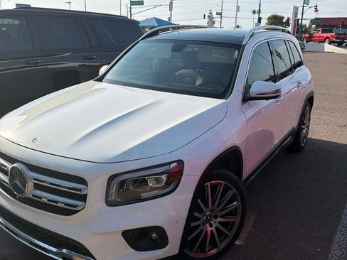 Used 2021 Mercedes-Benz GLB 250 image 5