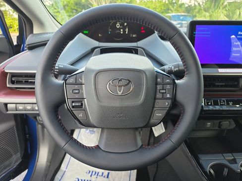 New 2026 Toyota Prius Plug-In Hybrid FWD image 28