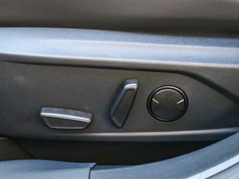 New 2025 Ford Mustang Mach-E Premium image 21