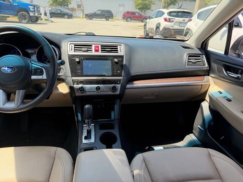 Used 2017 Subaru Outback 2.5i Limited w/ Popular Package #5 AWD/4WD image 23