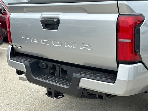 New 2025 Toyota Tacoma SR5 image 5