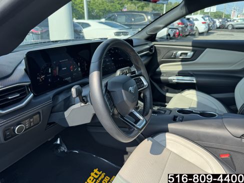 Used 2024 Ford Mustang GT Premium RWD image 26