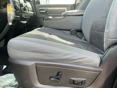 Used 2017 RAM 2500 Big Horn image 24