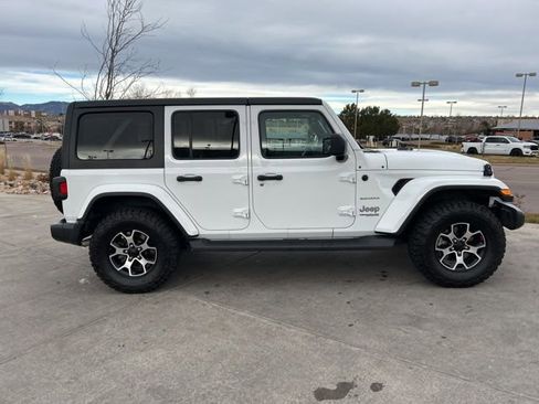 Used 2020 Jeep Wrangler Unlimited Sahara w/ Uconnect 4C Nav & Sound Group image 9