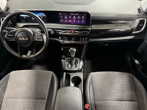 Used 2024 Kia Seltos S AWD/4WD image 39
