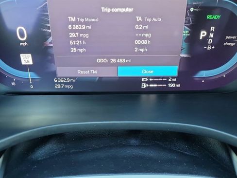 Used 2023 Volvo XC60 T8 Plus image 23