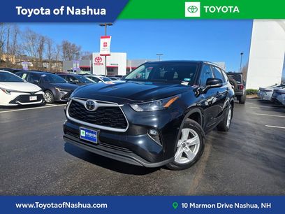 Used 2023 Toyota Highlander LE