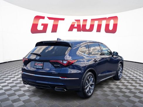Used 2023 Acura MDX SH-AWD w/ Technology Package image 4