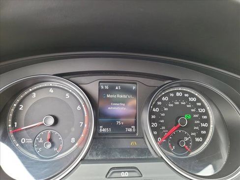 Used 2019 Volkswagen Atlas SE FWD image 17
