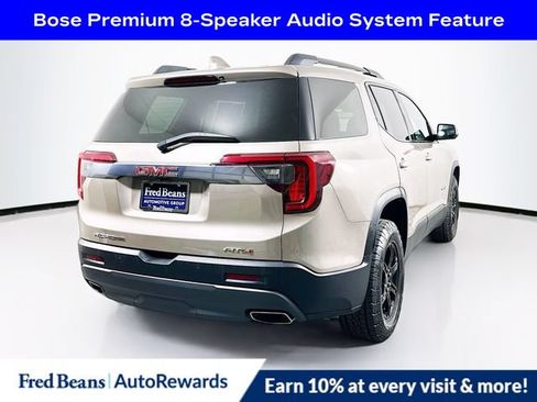Used 2022 GMC Acadia AT4 w/ Technology Package AWD/4WD image 9