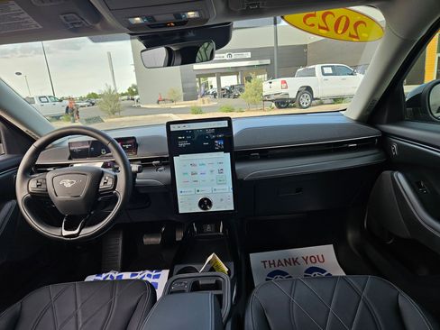 Used 2025 Ford Mustang Mach-E Select image 15