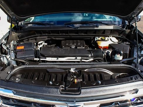 Used 2023 Chevrolet Silverado 1500 LT image 41