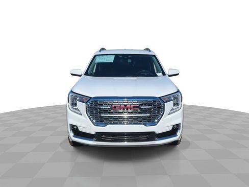 Used 2022 GMC Terrain Denali image 3
