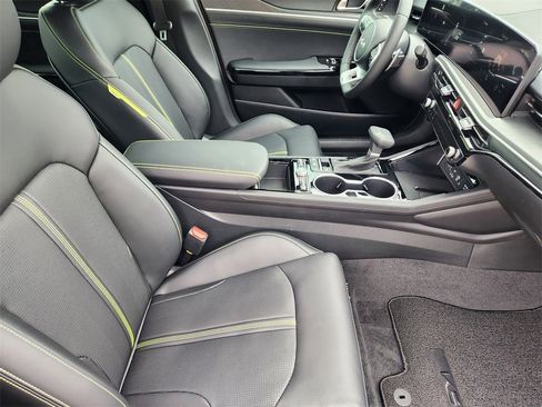 New 2026 Kia K5 GT image 9