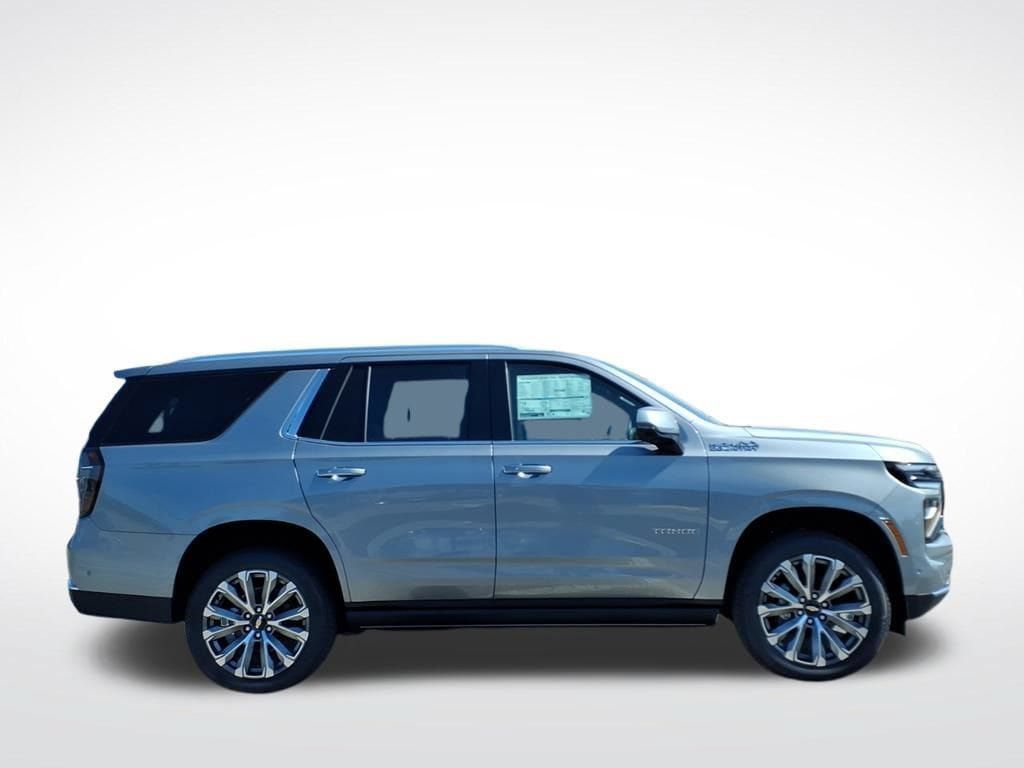 New 2026 Chevrolet Tahoe High Country AWD/4WD image 2