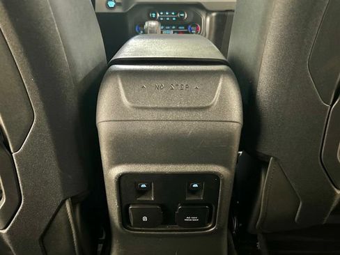 Used 2023 Ford Bronco Black Diamond w/ Sasquatch Package AWD/4WD image 26