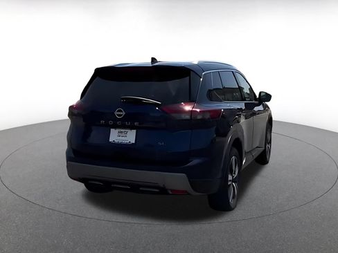 Used 2026 Nissan Rogue SL FWD image 11