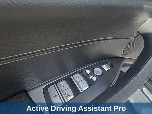 Used 2022 BMW X3 M40i image 16