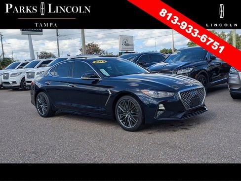Used 2019 Genesis G70 2.0T Advanced RWD image 2