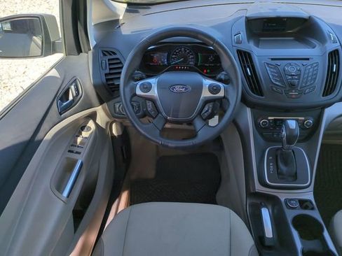 Used 2016 Ford C-MAX SE w/ Interior Protection Package FWD image 17