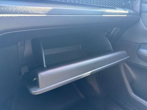 Used 2023 Honda CR-V EX image 39