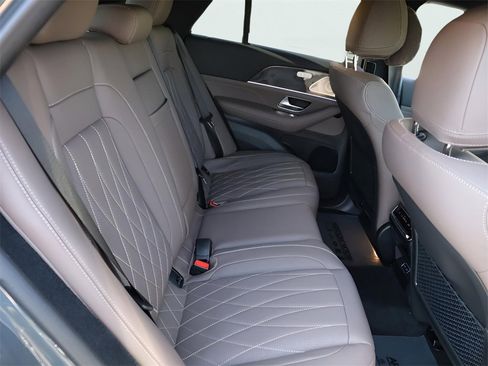 New 2026 Mercedes-Benz GLE 63 AMG S image 22