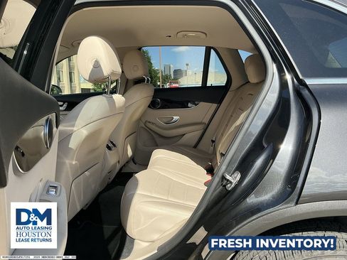 Used 2020 Mercedes-Benz GLC 300 image 8
