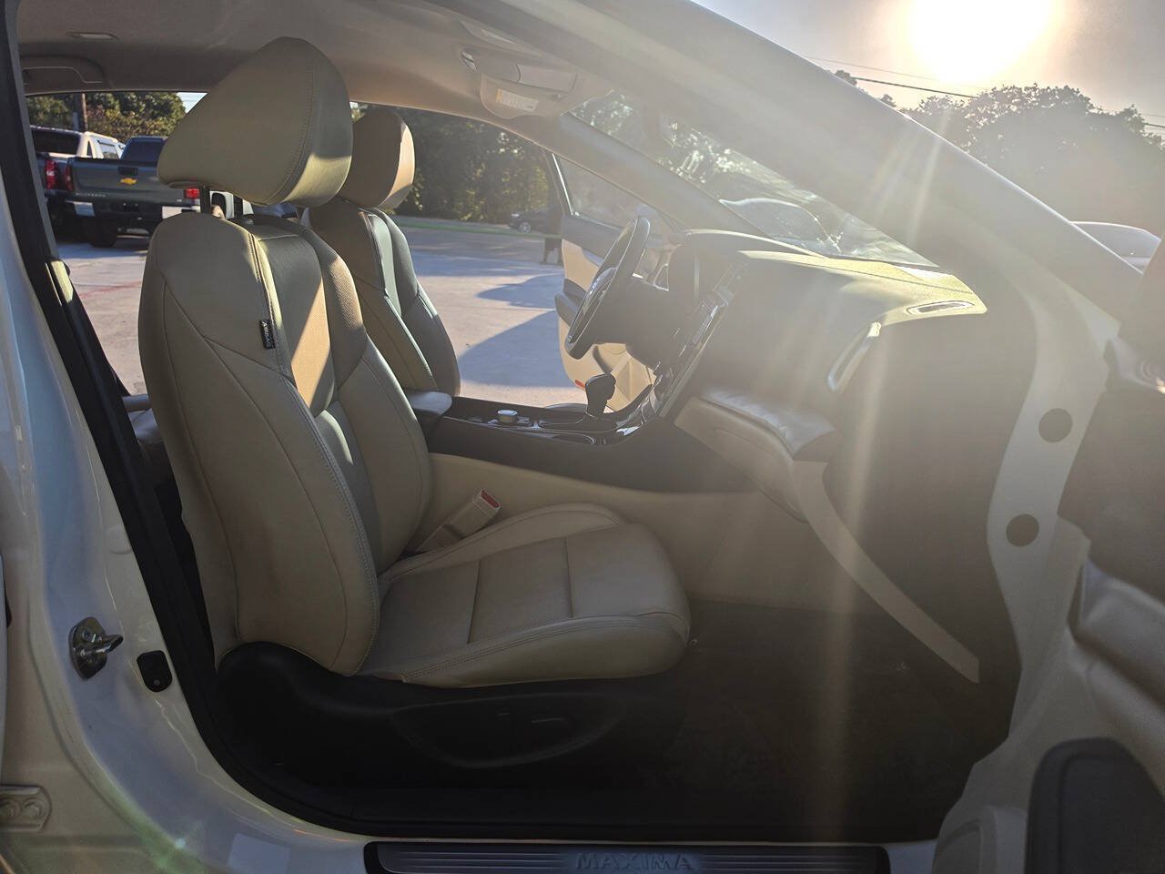 Used 2017 Nissan Maxima 3.5 SV FWD image 30