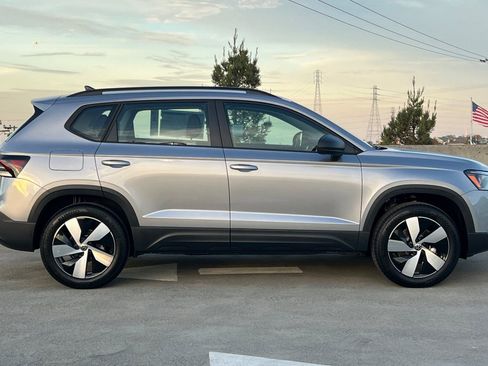 New 2026 Volkswagen Taos S AWD/4WD image 3