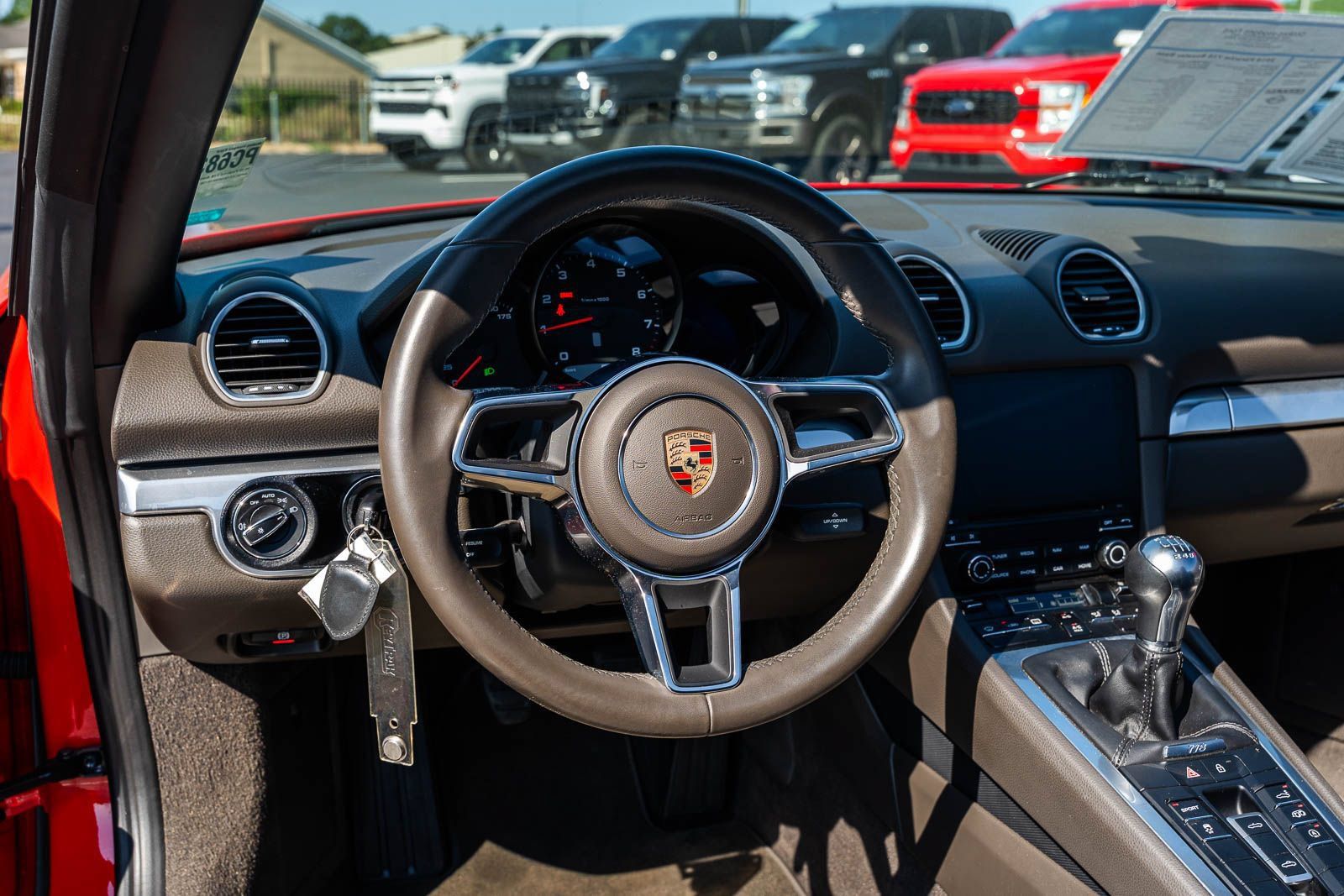 Used 2019 Porsche 718 Boxster RWD image 20