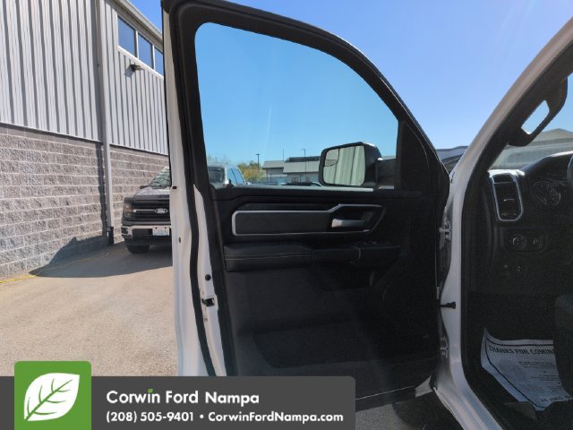Used 2022 RAM 1500 Big Horn AWD/4WD image 10