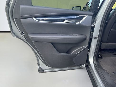 Used 2024 Cadillac XT5 Premium Luxury image 15