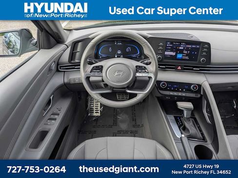 Certified 2025 Hyundai Elantra Sport FWD image 16