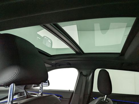 Used 2018 BMW X2 xDrive28i image 11