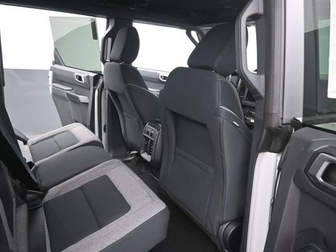 New 2026 Ford Bronco Big Bend AWD/4WD image 16