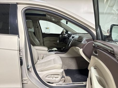 Used 2011 Cadillac SRX Performance FWD image 22