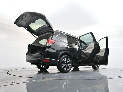 Used 2021 Subaru Forester Limited w/ Popular Package #3 image 40