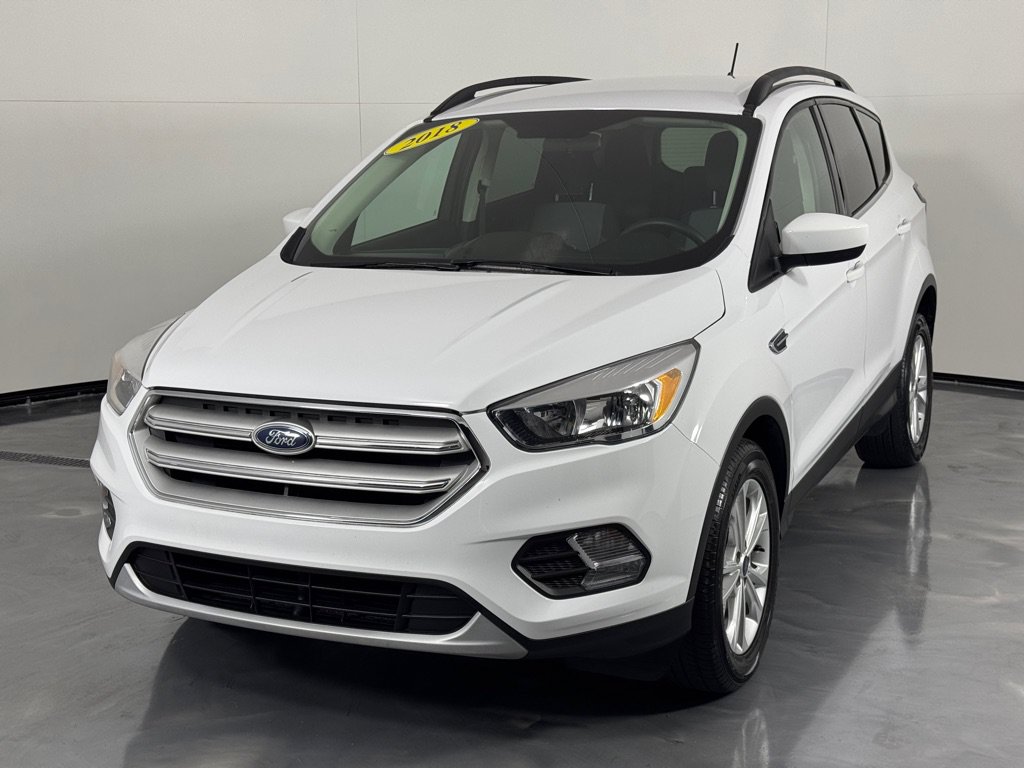Used 2018 Ford Escape SE w/ SE Sync 3 Package FWD image 9