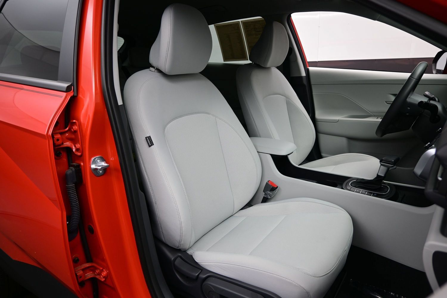 Certified 2026 Hyundai Kona SEL Sport AWD/4WD image 13