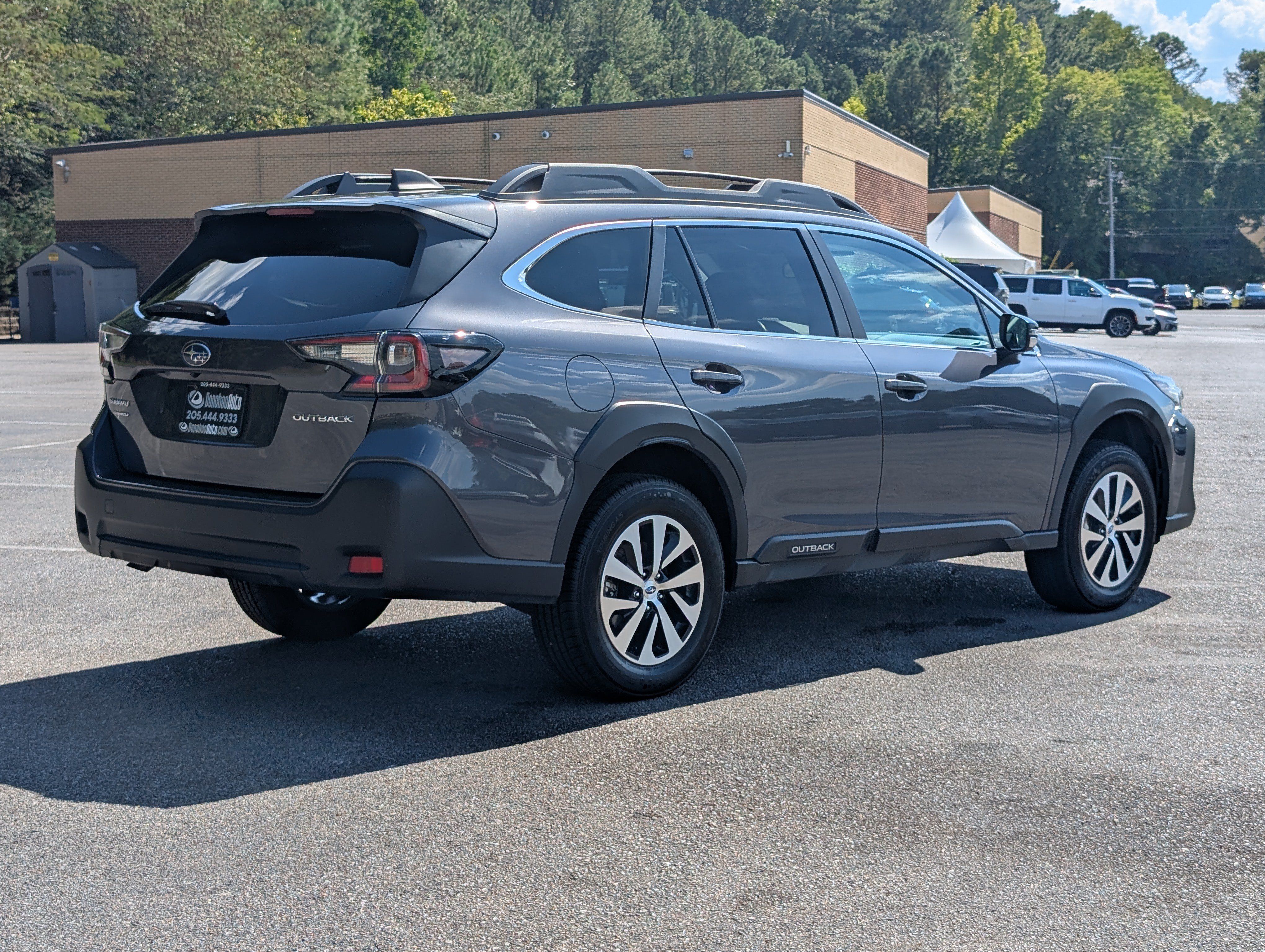 Used 2024 Subaru Outback Premium AWD/4WD image 9