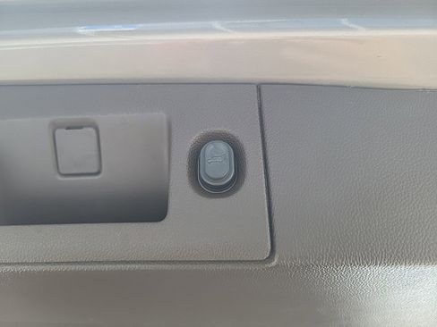 Used 2019 GMC Yukon Denali w/ Denali Ultimate Package image 20