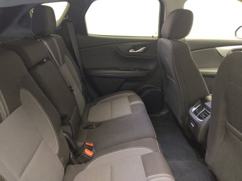 Used 2024 Chevrolet Blazer LT w/ Convenience Package FWD image 19