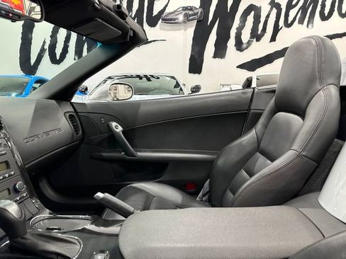 Used 2009 Chevrolet Corvette Convertible w/ Preferred Equipment Group RWD image 13