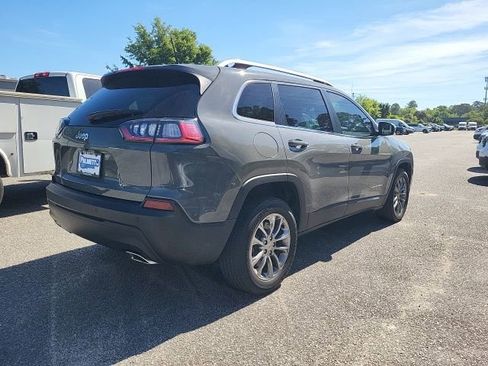 Used 2020 Jeep Cherokee Latitude Lux w/ Quick Order Package 26H Lux image 2