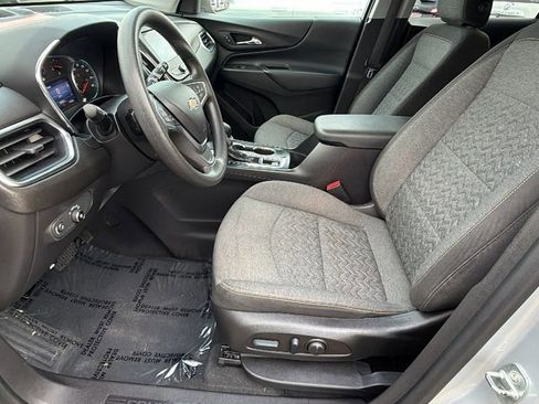Used 2022 Chevrolet Equinox LT image 13