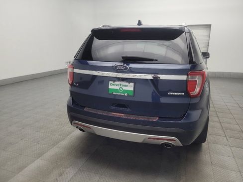Used 2016 Ford Explorer XLT FWD image 7