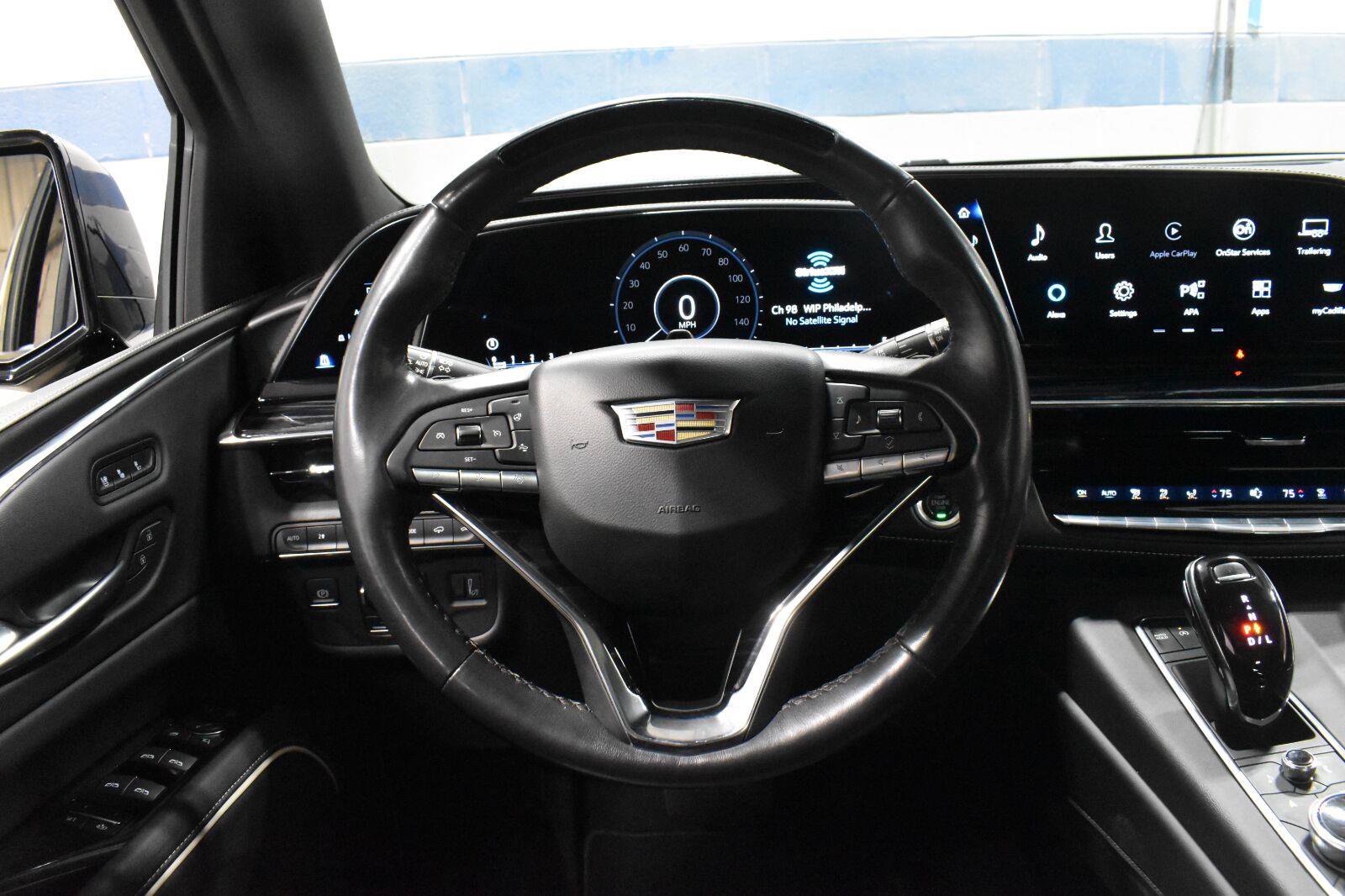 Used 2022 Cadillac Escalade ESV Sport w/ Touring Package AWD/4WD image 7