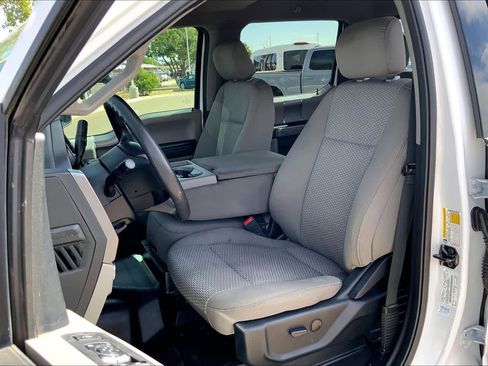 Used 2020 Ford F250 XLT w/ XLT Premium Package AWD/4WD image 8