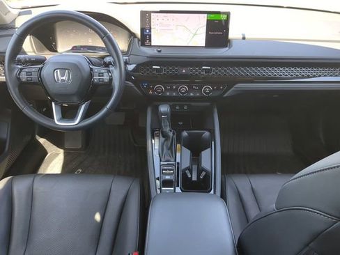 Used 2024 Honda Accord Touring image 13